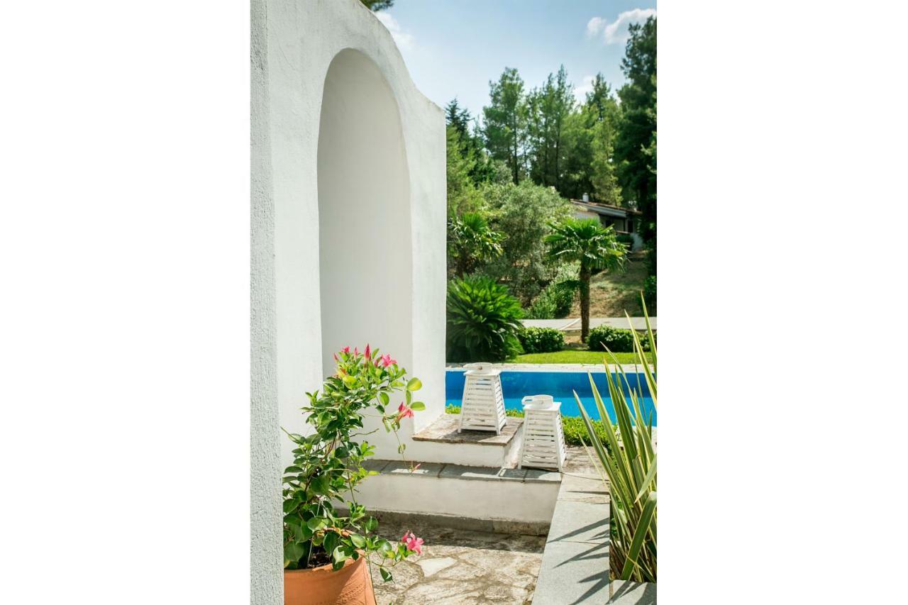 Ilianna Villa Sani  Luaran gambar